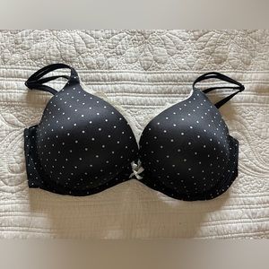 Victoria’s Secret very sexy, push-up bra with changeable strap design